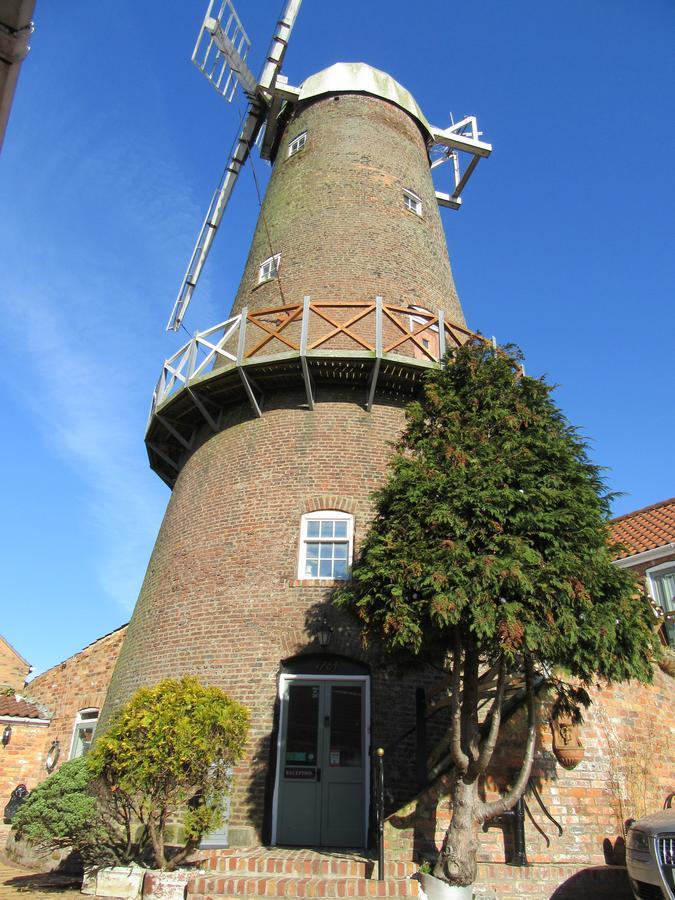 ホテル The Windmill スカーバラ エクステリア 写真